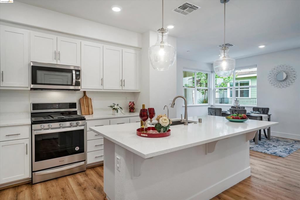 IRVINGTON - Residential