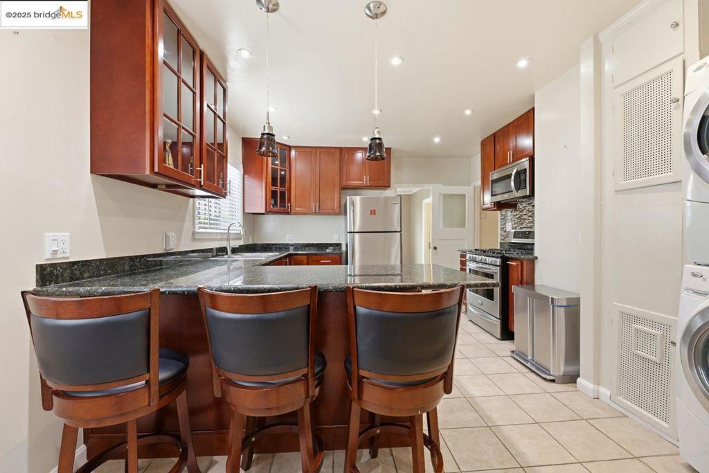 MAXWELL  PARK - Residential