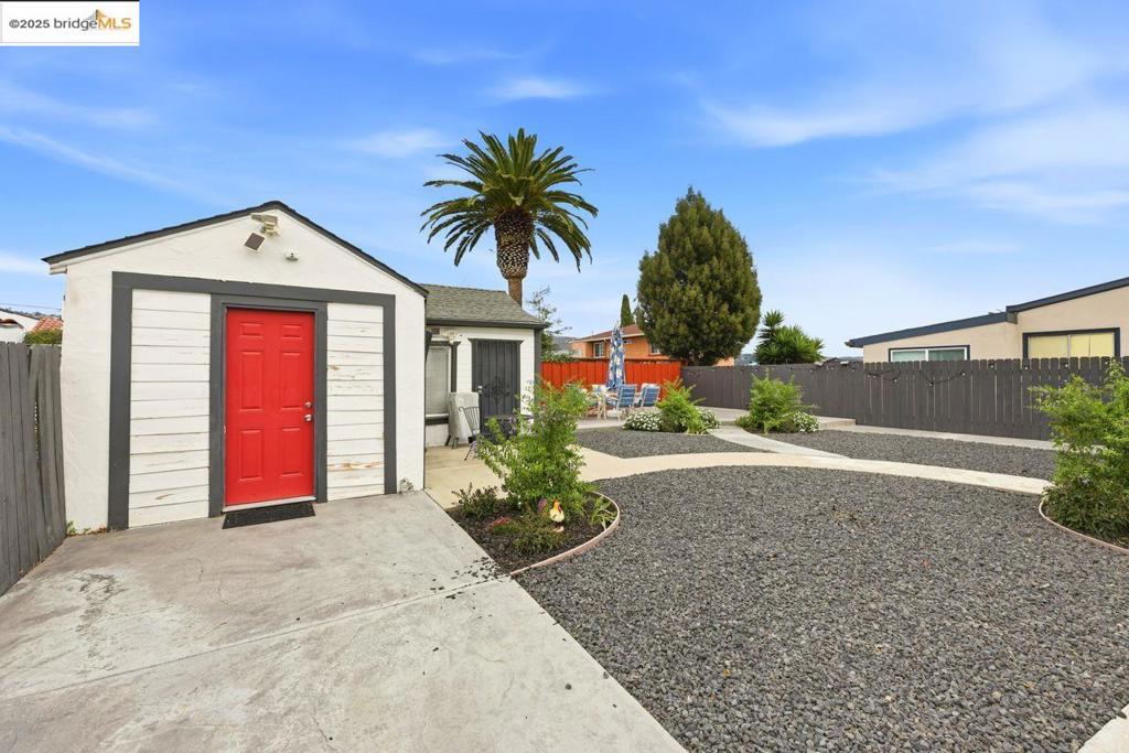 MAXWELL  PARK - Residential