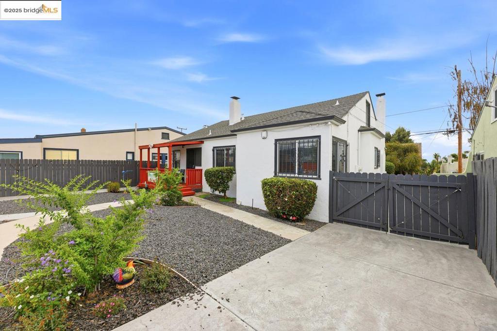 MAXWELL  PARK - Residential