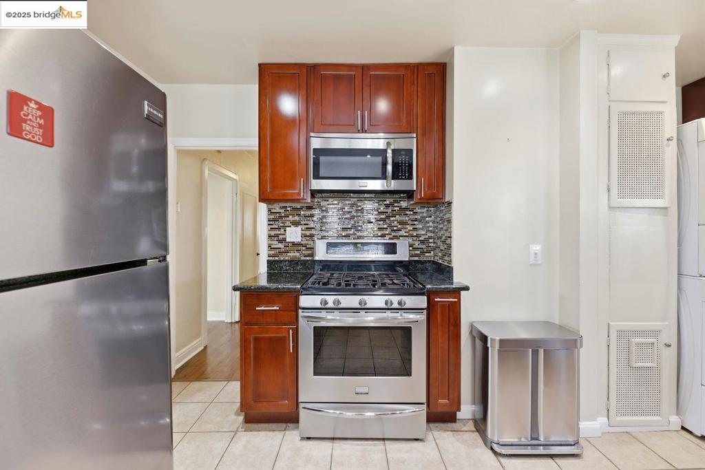 MAXWELL  PARK - Residential