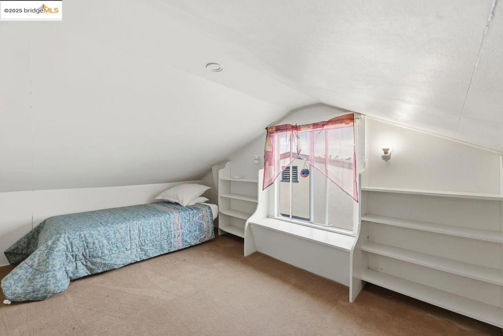 MAXWELL  PARK - Residential