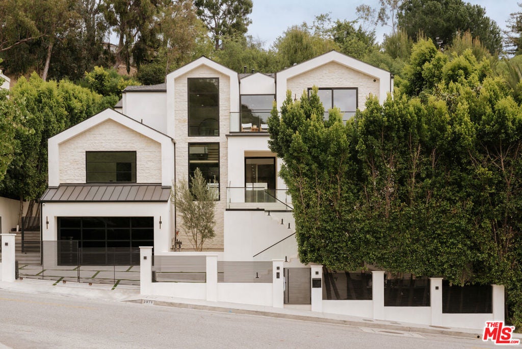 2878 Deep Canyon Drive