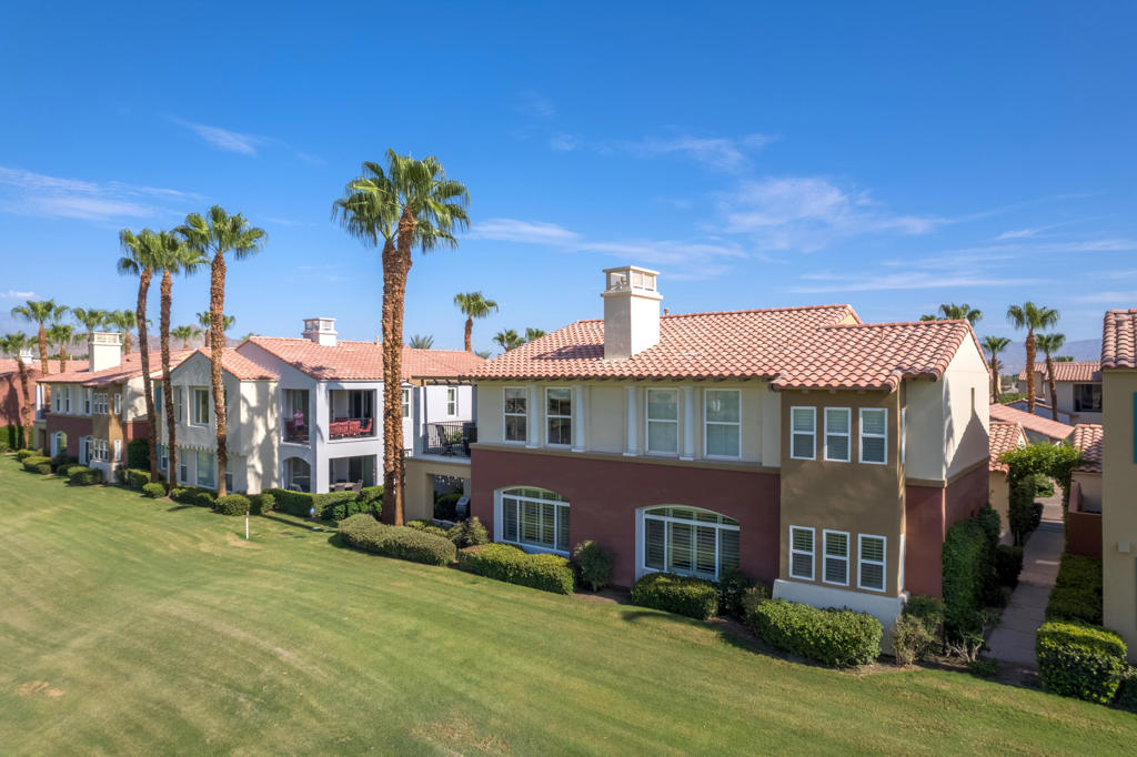 Mountain View CC - Residential Lease