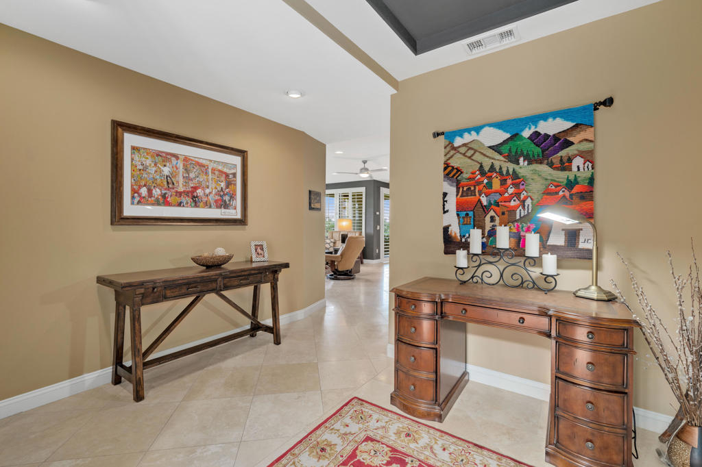 Mountain View CC - Residential Lease