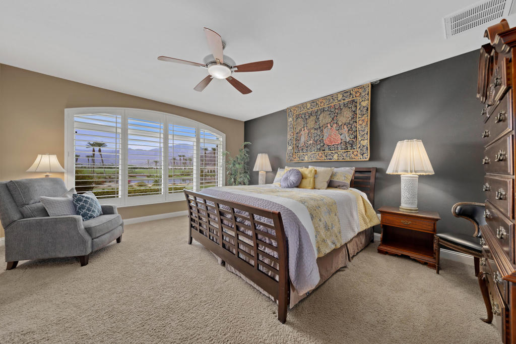Mountain View CC - Residential Lease