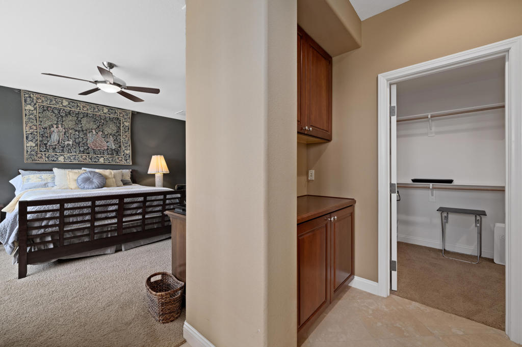 Mountain View CC - Residential Lease