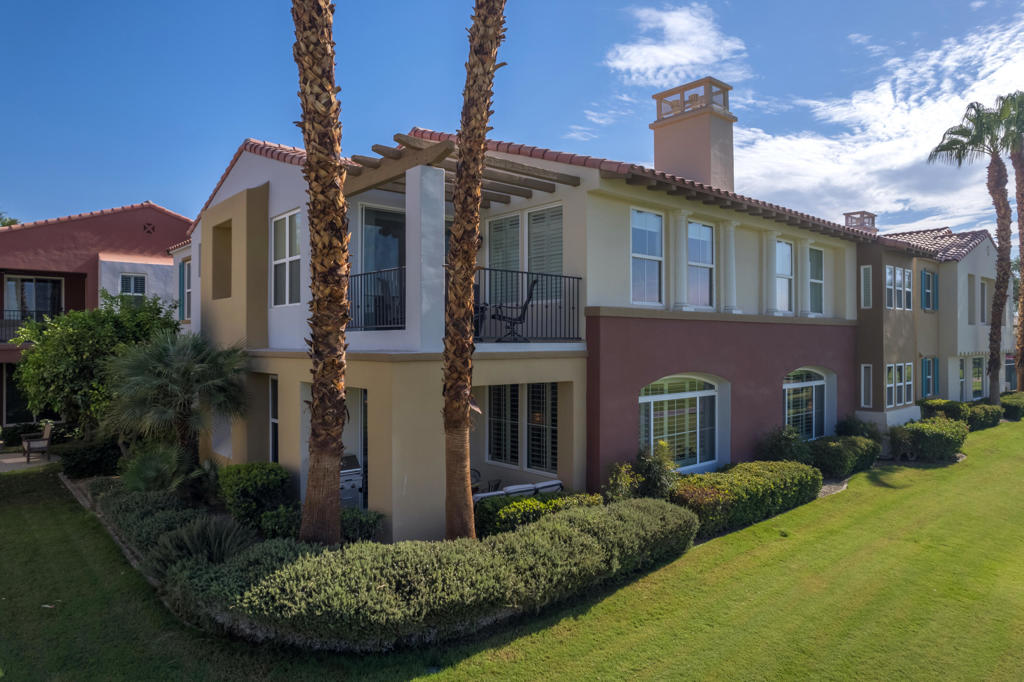 Mountain View CC - Residential Lease