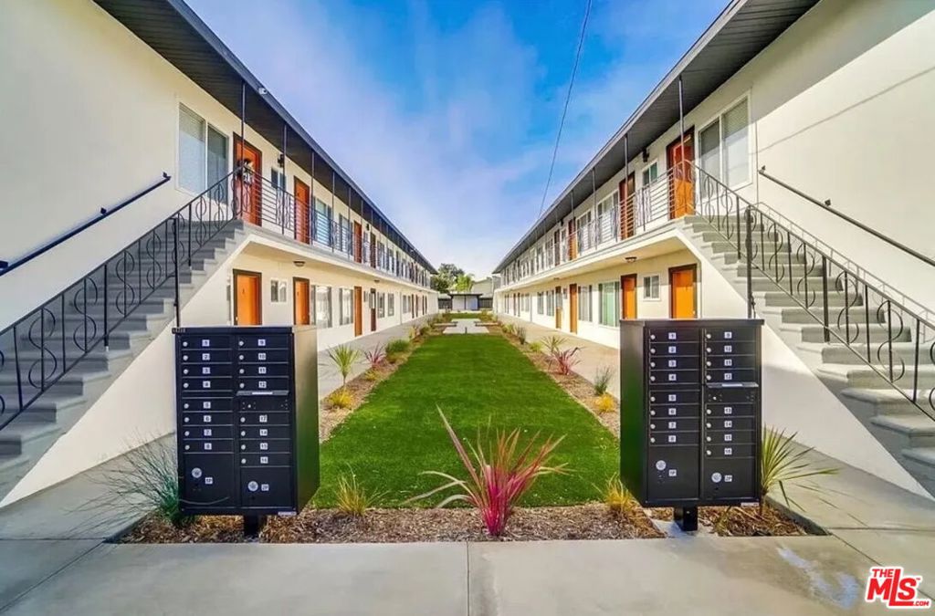 14715 Chadron Avenue 14