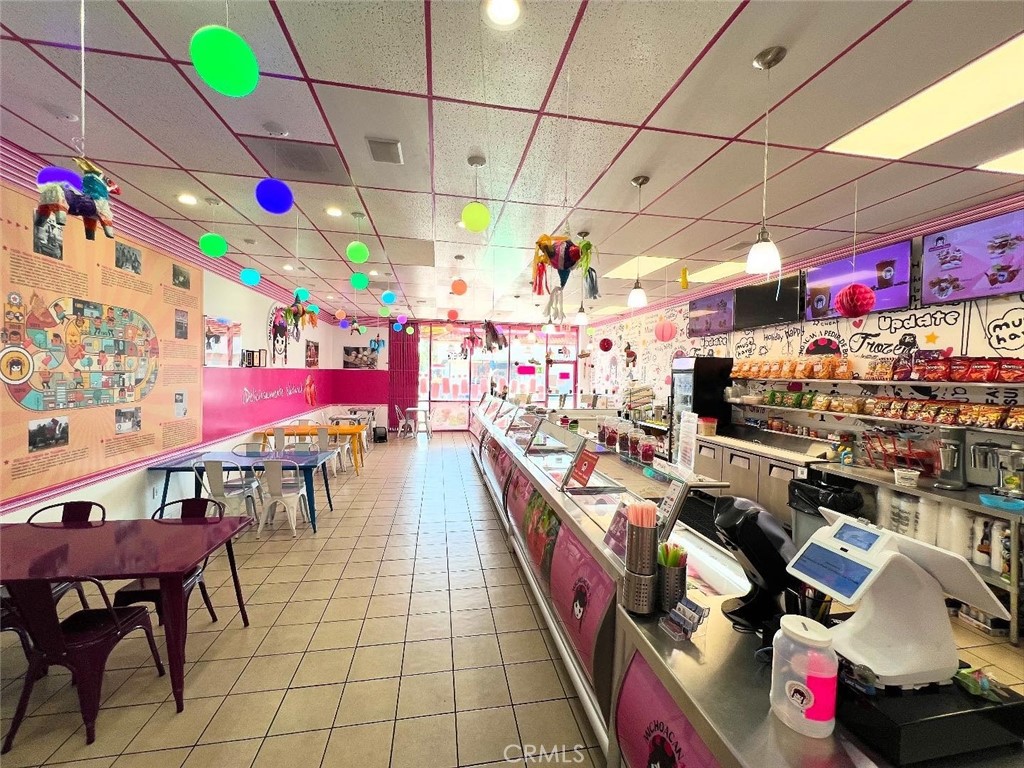 6339 6201 Atlantic Avenue