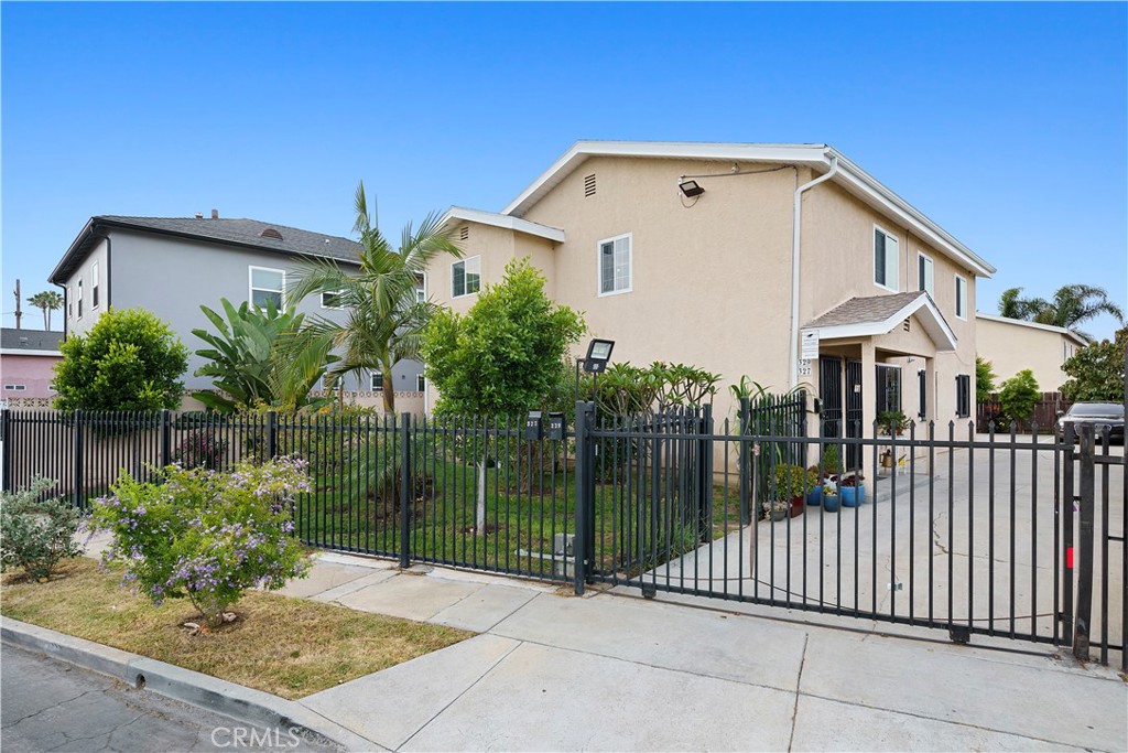 327 E Lanzit
