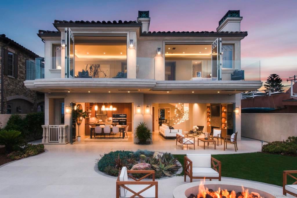 824 Neptune Ave Ave, Encinitas CA 92024