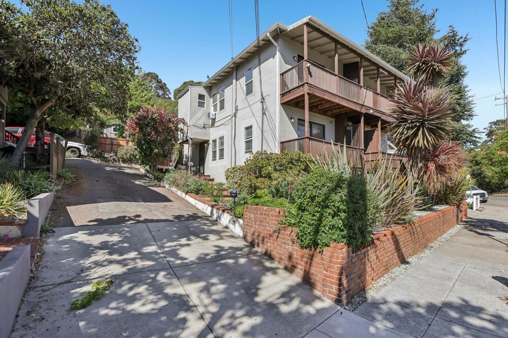 4844 Daisy Street