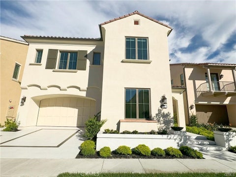 Photo of 105 Green Rdg RDG, Irvine, CA 92602 (MLS # TR26179809)