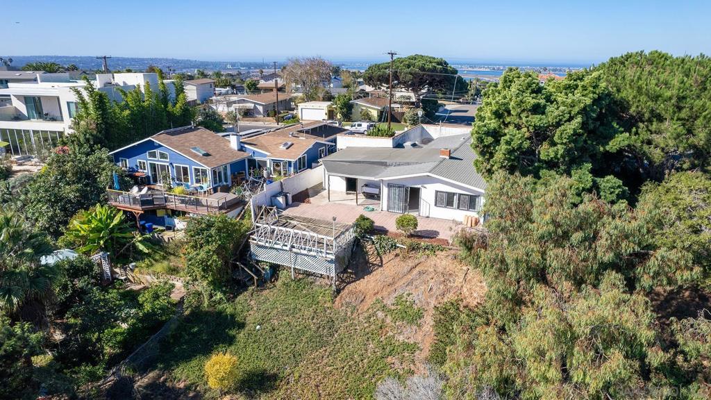 2585 Cowley Way