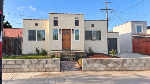 Photo of 2815 West 60th Street ST, Los Angeles, CA 90043 (MLS # OC26215248)