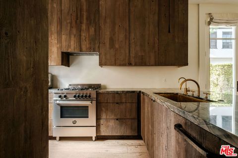 Photo of 956 5th Street #C, Santa Monica, CA 90403 (MLS # 26633373)