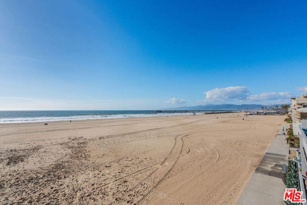 OCEAN STRAND - Residential