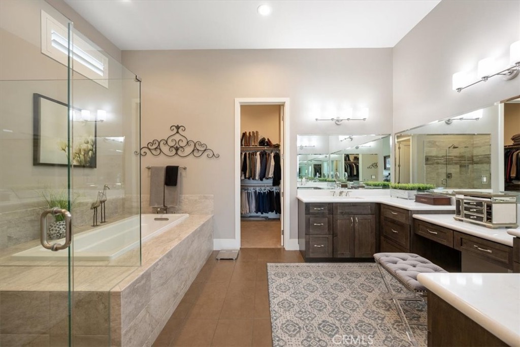 Trilogy(600) - Residential