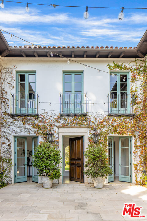 563 Spoleto Drive