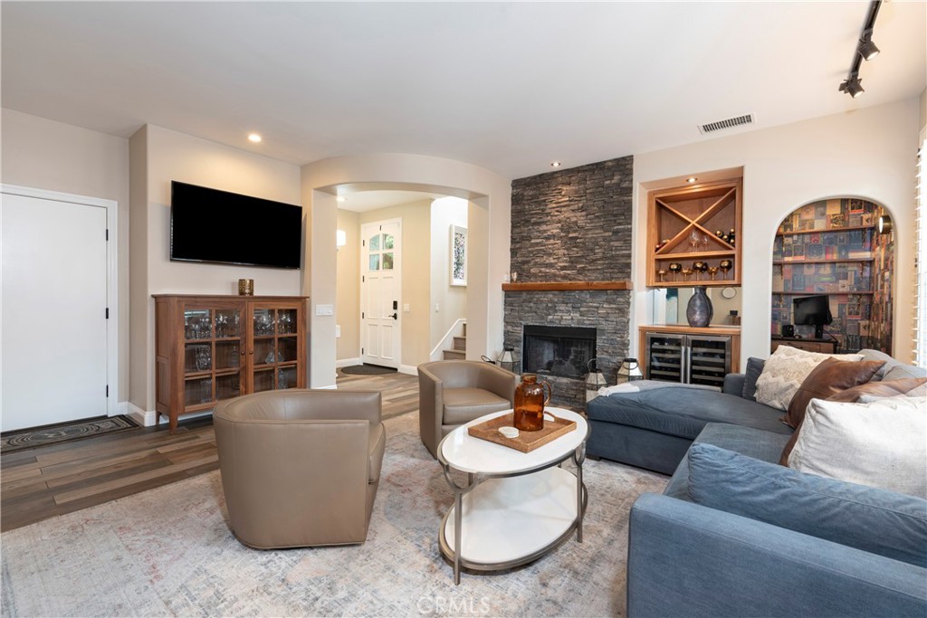 Carmelita (CARM) - Residential Lease