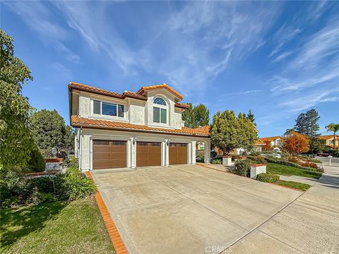 2527 Peachwood Westlake Village CA 91361