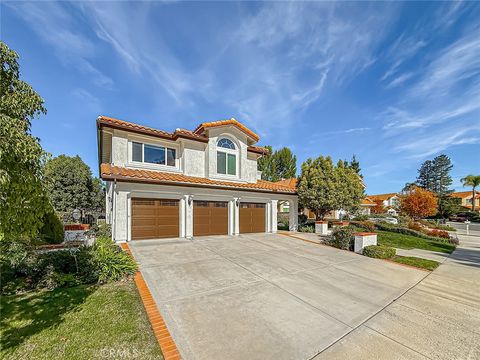 2527 Peachwood Westlake Village CA 91361