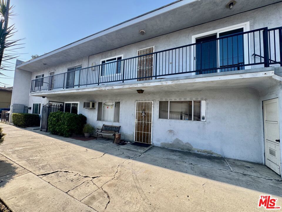 6626 Orizaba Avenue