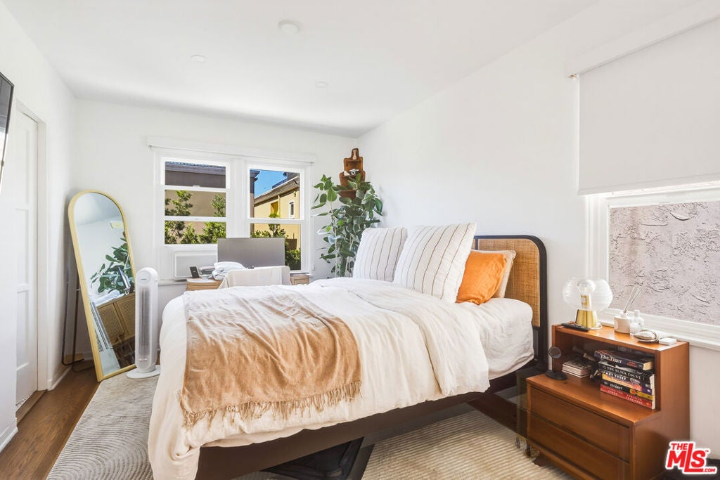 6640 Vista Del Mar