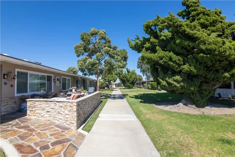 13540 Medinac Lane Unit 104D, Seal Beach, CA 90740 - MLS#: CV26184855