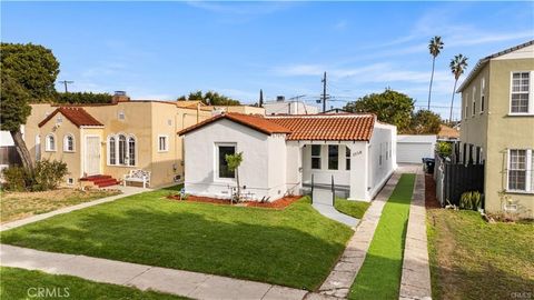 Photo of 1558 Hauser Blvd, Los Angeles, CA 90019 (MLS # AR26119179)