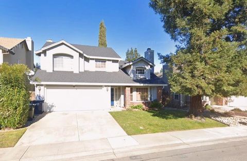 2243 La Lima Way Sacramento CA 95833