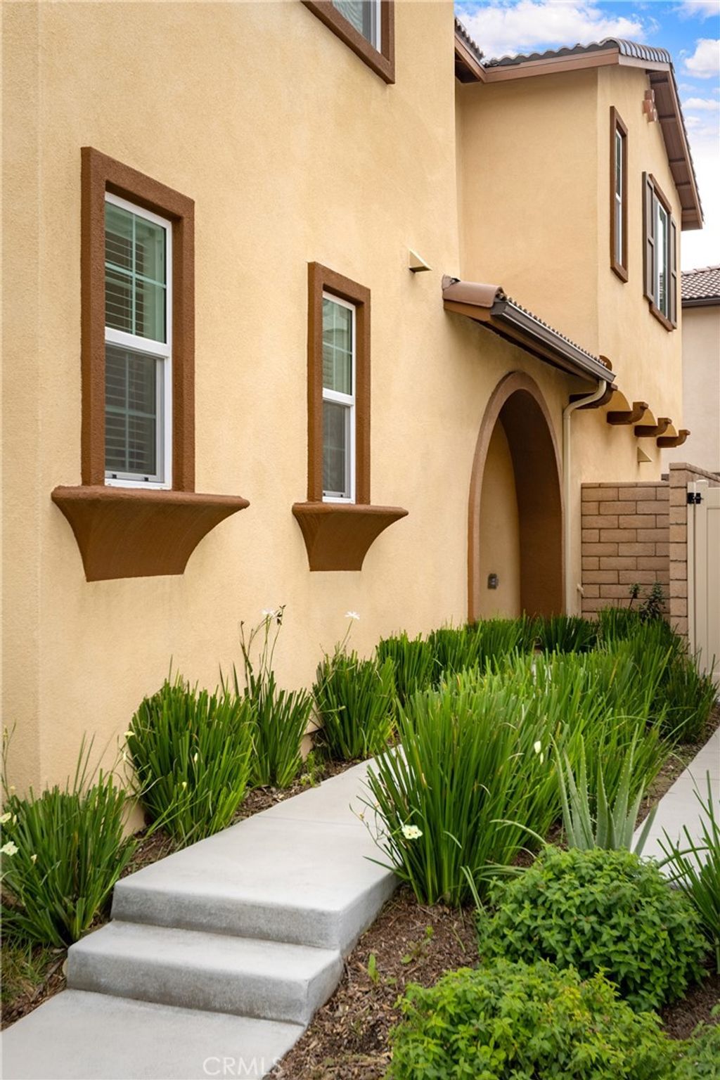 Photo of 2972 E Calgary Street, Ontario, CA 91761 (MLS # AR26031240)