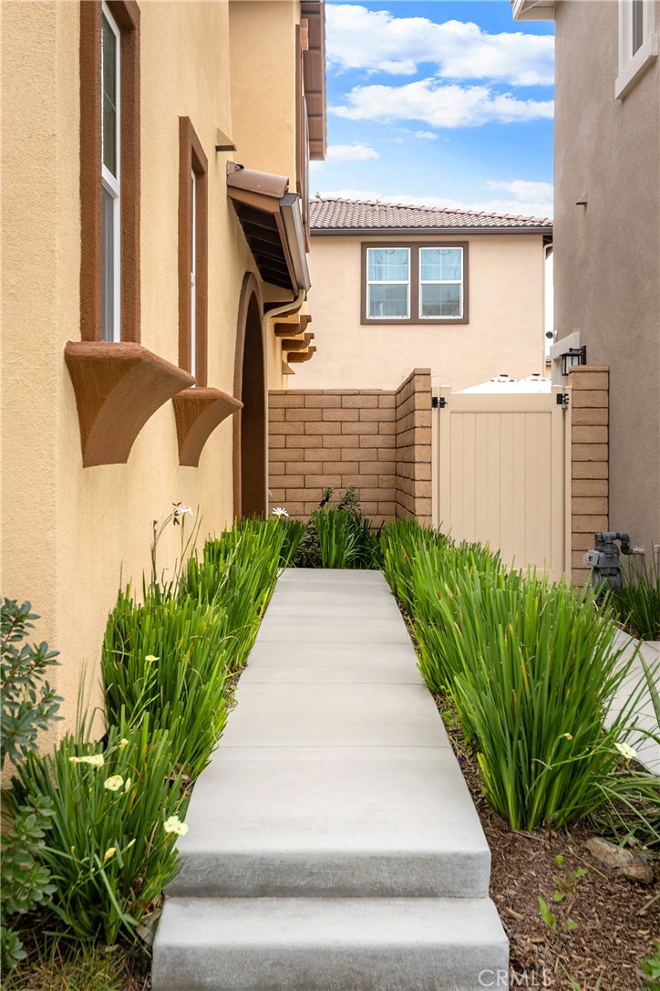 2972 E Calgary Street