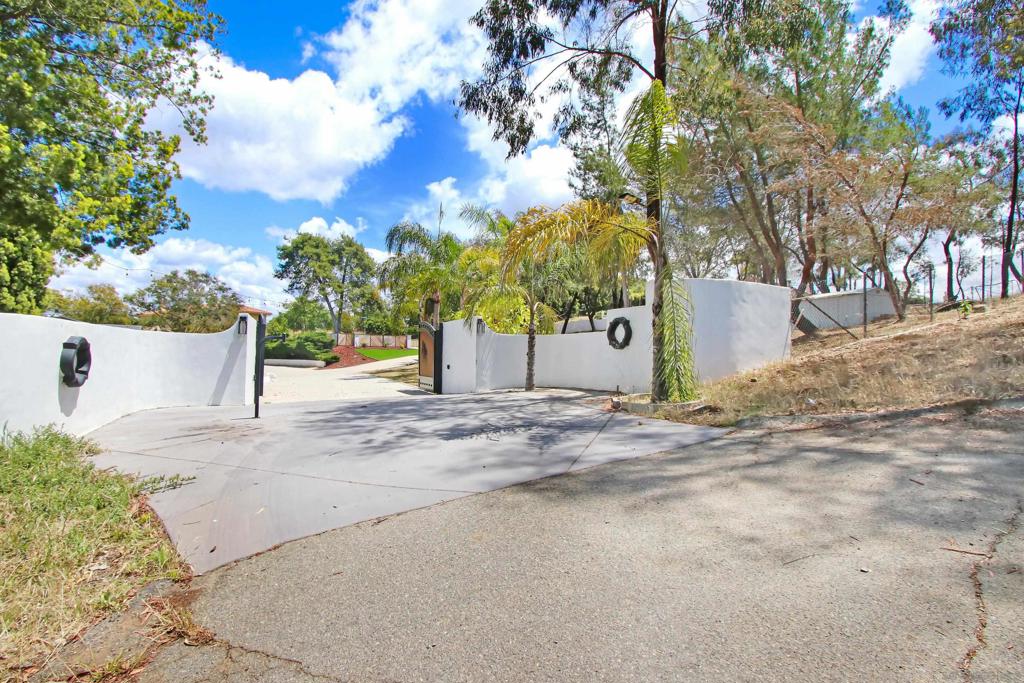 3065 Fairview Drive