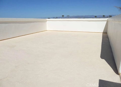 Tiny photo for 4912 Amalfi Way, Oxnard, CA 93035 (MLS # OC26229602)