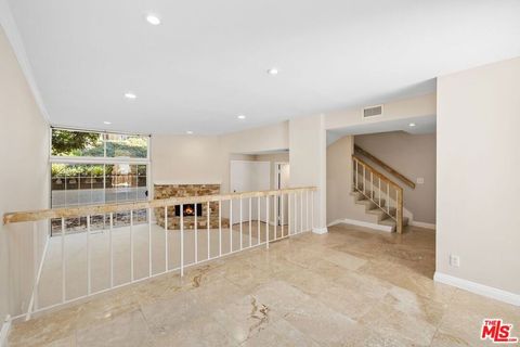 Tiny photo for 1732 Palisades Drive, Pacific Palisades, CA 90272 (MLS # 25615585)