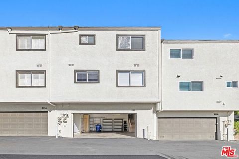 Tiny photo for 1732 Palisades Drive, Pacific Palisades, CA 90272 (MLS # 25615585)