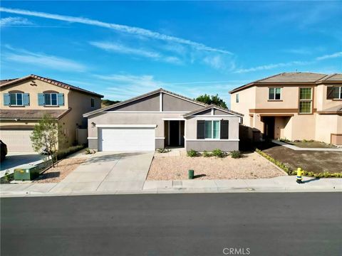 Photo of 3829 W Bodega Way, San Bernardino, CA 92407 (MLS # IV26067478)