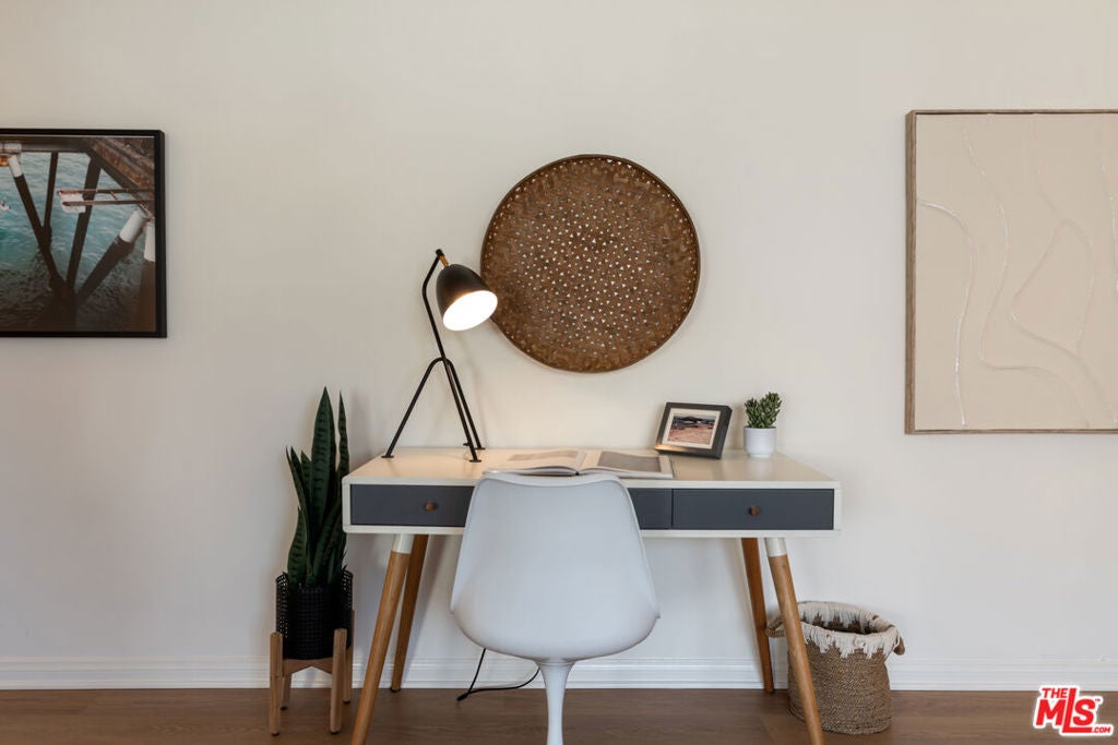 1021 12th Street 203, Santa Monica CA 90403