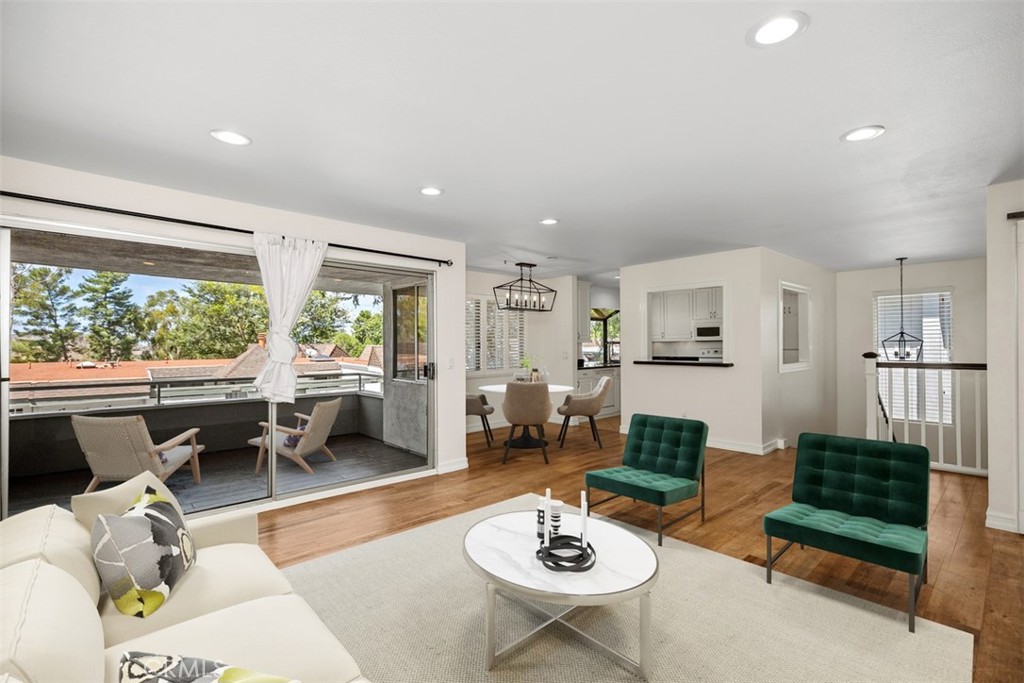 22226 Caminito Arroyo Seco 83