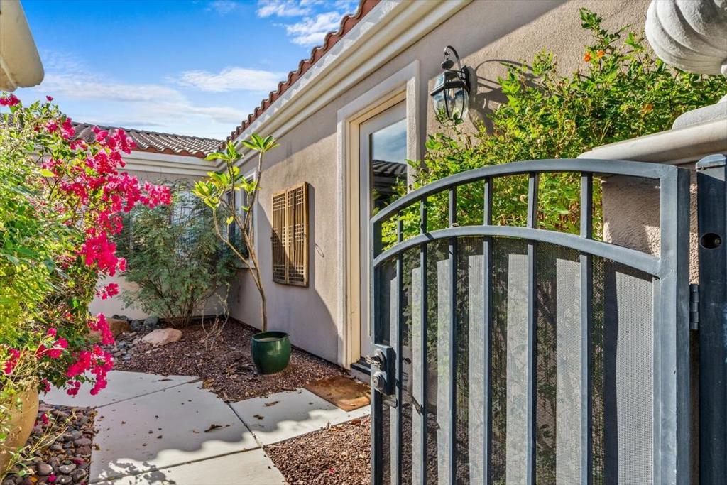 80735 Camino Santa Elise