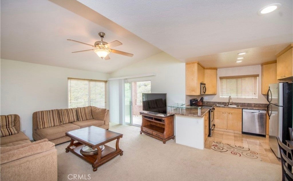 2500 San Gabriel