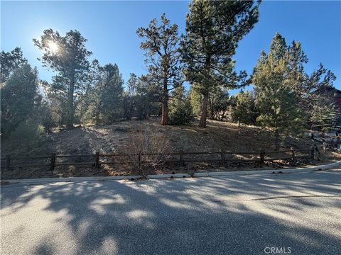 Photo of 248 Echo Hill, Big Bear Lake, CA 92315 (MLS # OC26116500)