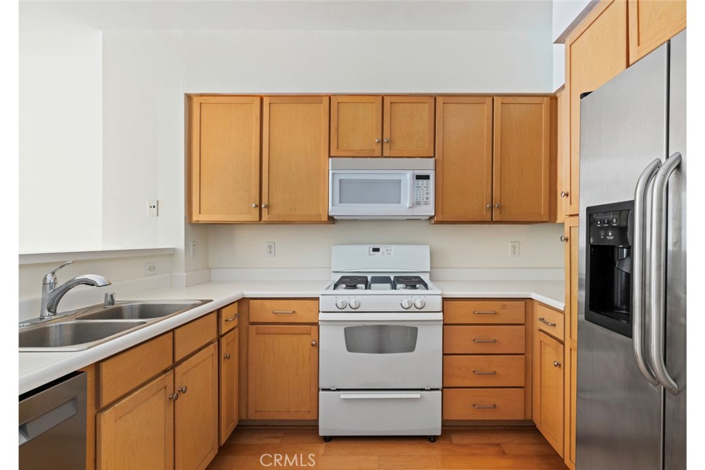 6400 Crescent Park E 111