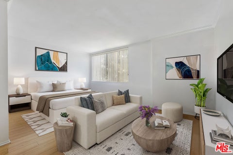 Photo of 525 S Ardmore Avenue #257, Los Angeles, CA 90020 (MLS # 26872593)