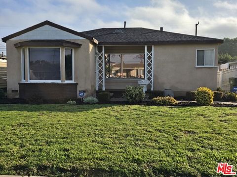 Photo of 9400 S 4th Avenue, Inglewood, CA 90305 (MLS # 26637509)