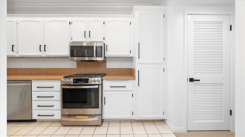 Signal Hill (SH) - Residential Lease