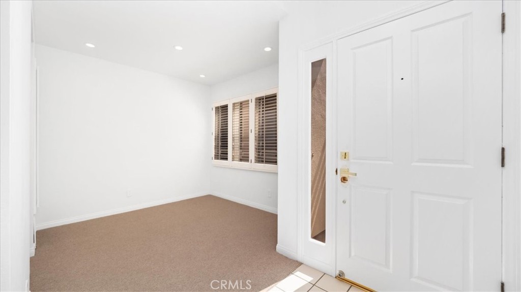 Signal Hill (SH) - Residential Lease