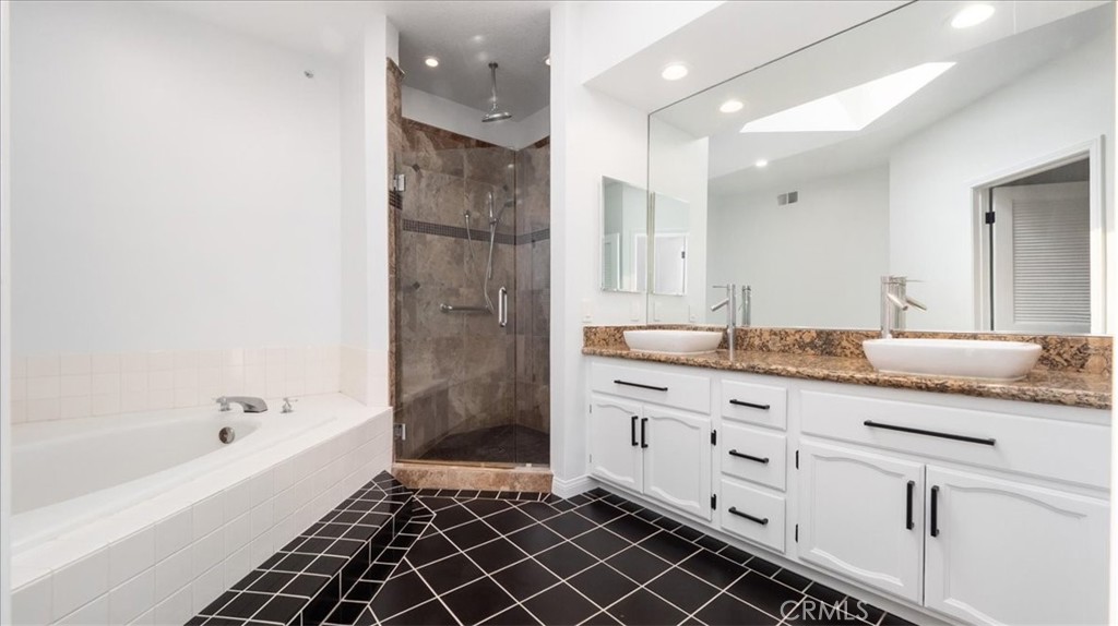 Signal Hill (SH) - Residential Lease